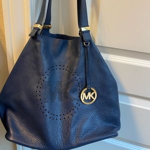 Authentic Michael Kors Tote